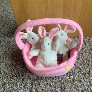 Pacifix basket of 3 plush bunnies